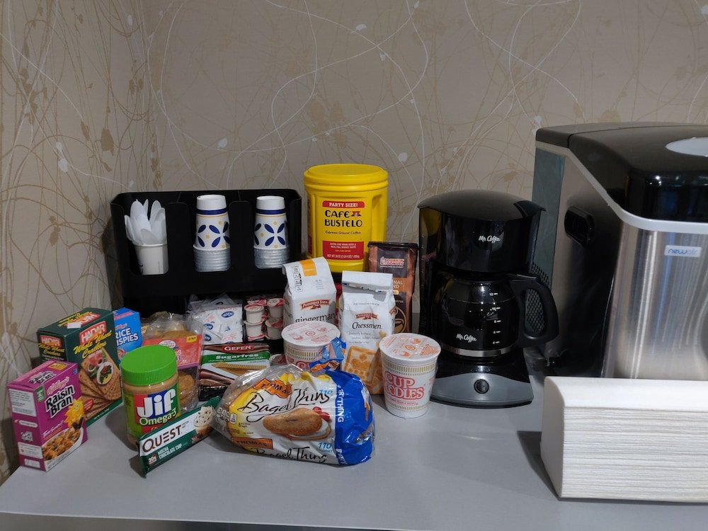 Фото Hotel Key LaGuardia Airport