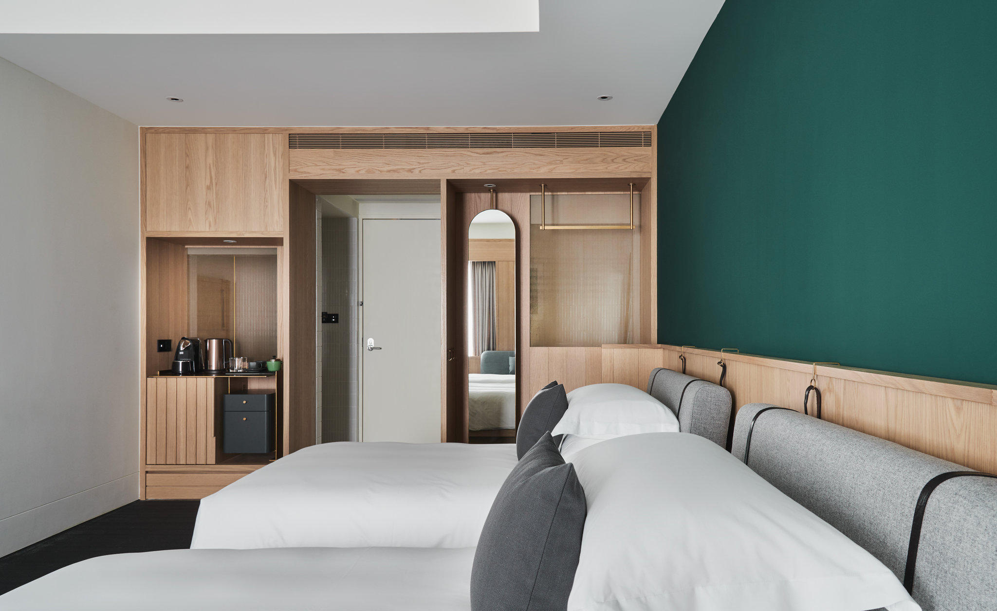 Фото Kimpton Da An Hotel