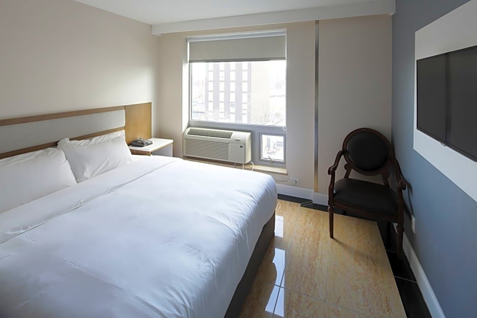 Фото Mayflower Boutique Hotel