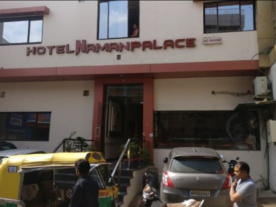 Фото отеля 2