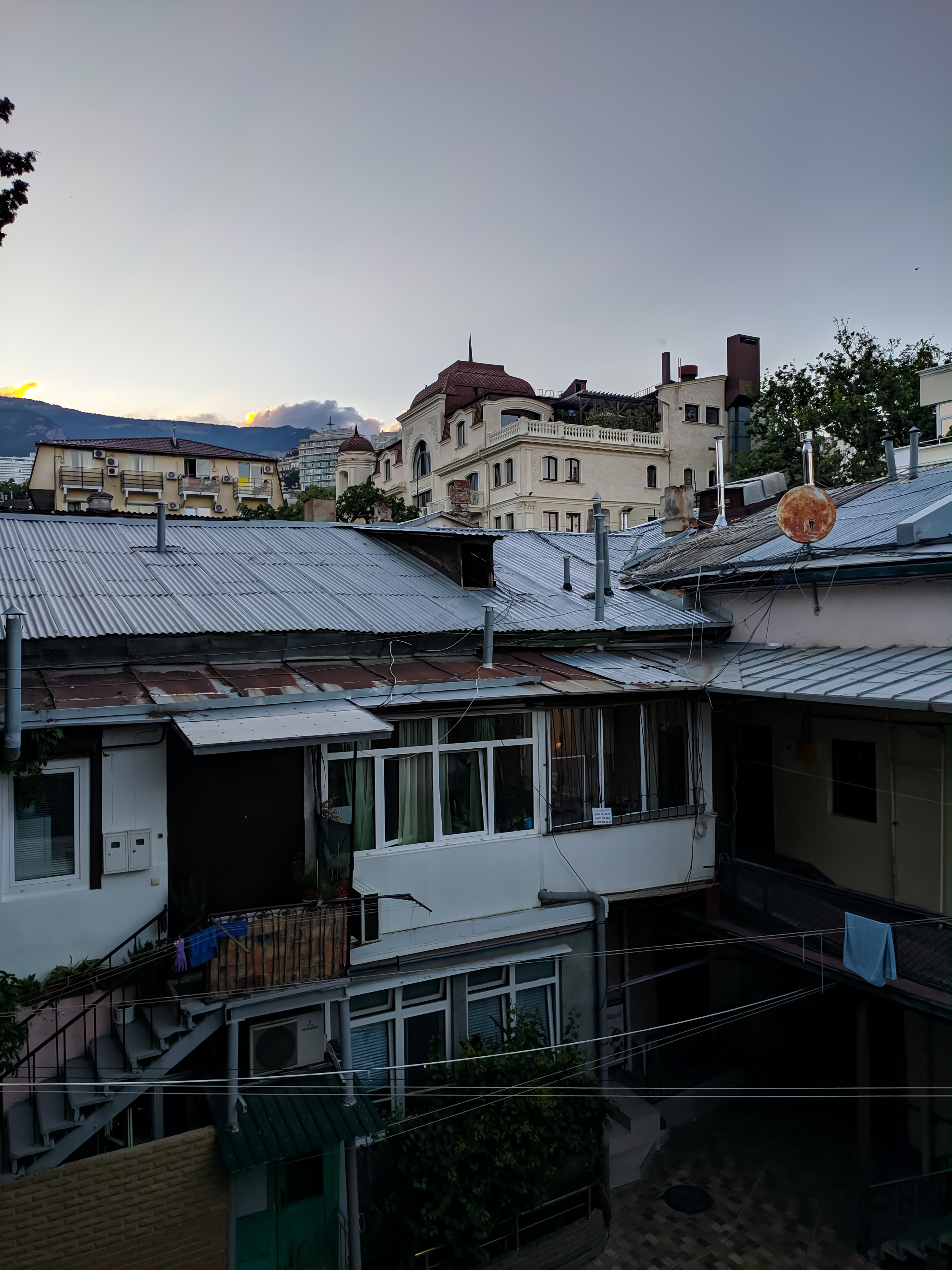 Фото Дворик на Морской