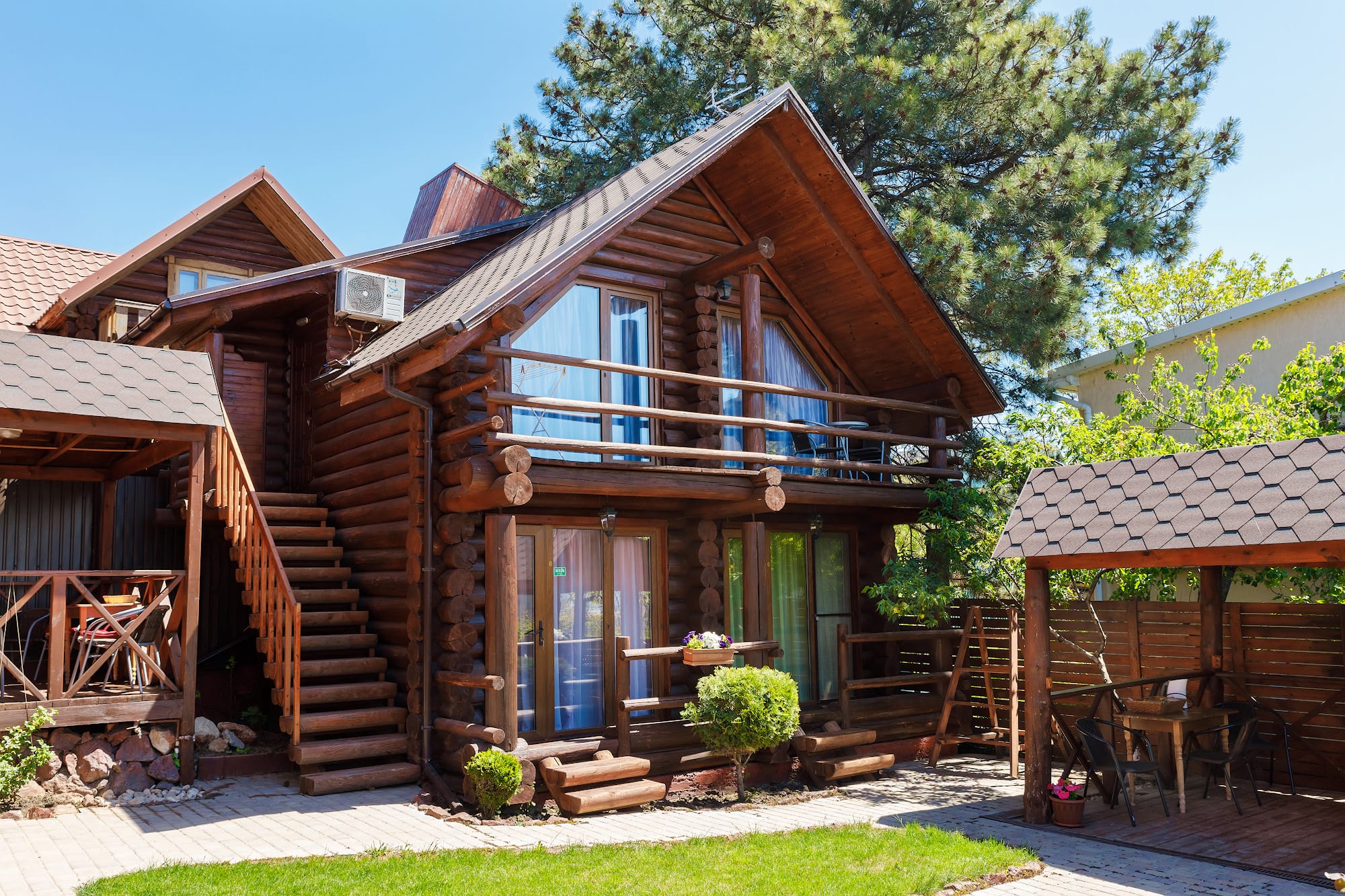 Фото Сосновый двор