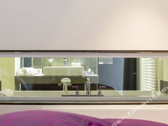 Фото Schlosshotel Bergzaberner Hof