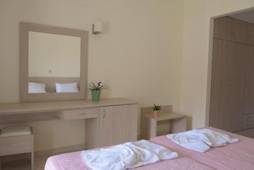 Фото Alkyon Beach Hotel