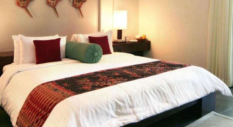 Фото The Sandi Phala