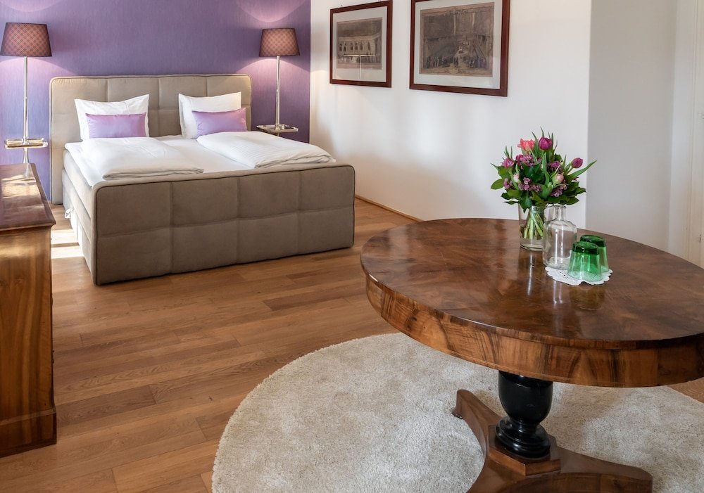 Фото Schlosswirt zu Anif