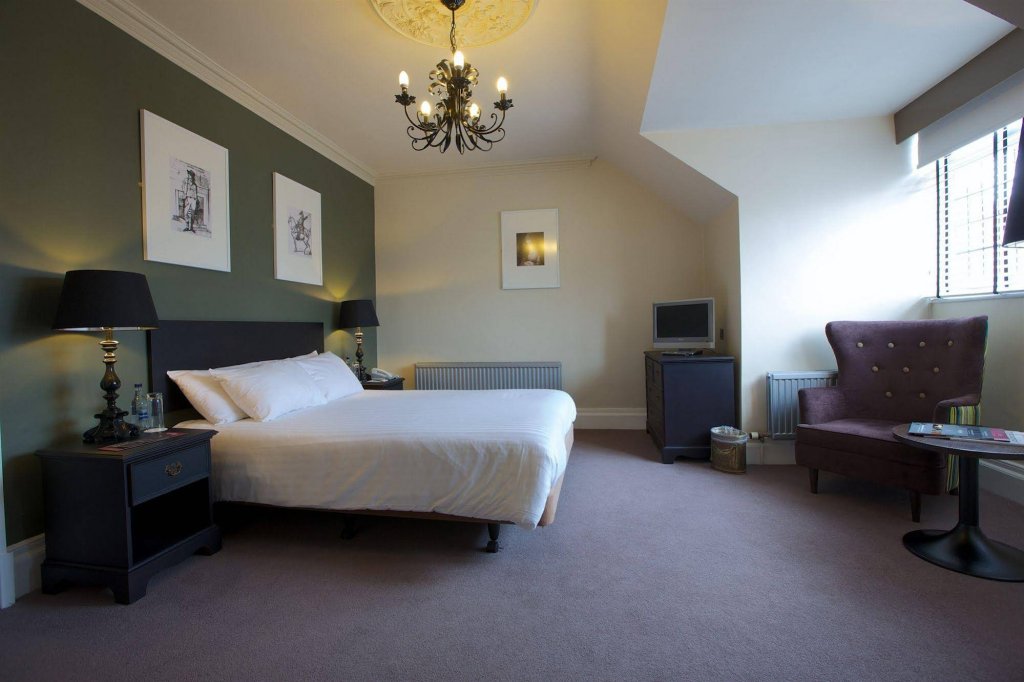 Фото White Hart Hotel