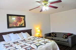 Guest House Inn & Extended Stay