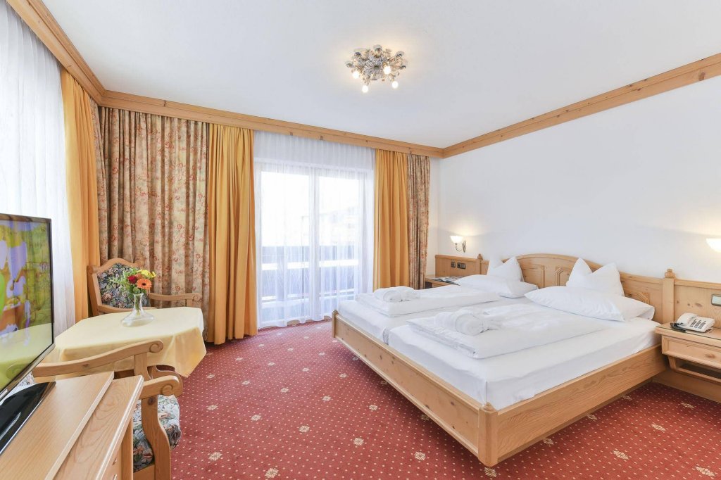 Фото Hotel Schwarzwand