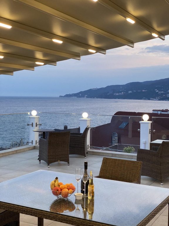 Фото Villa Crown