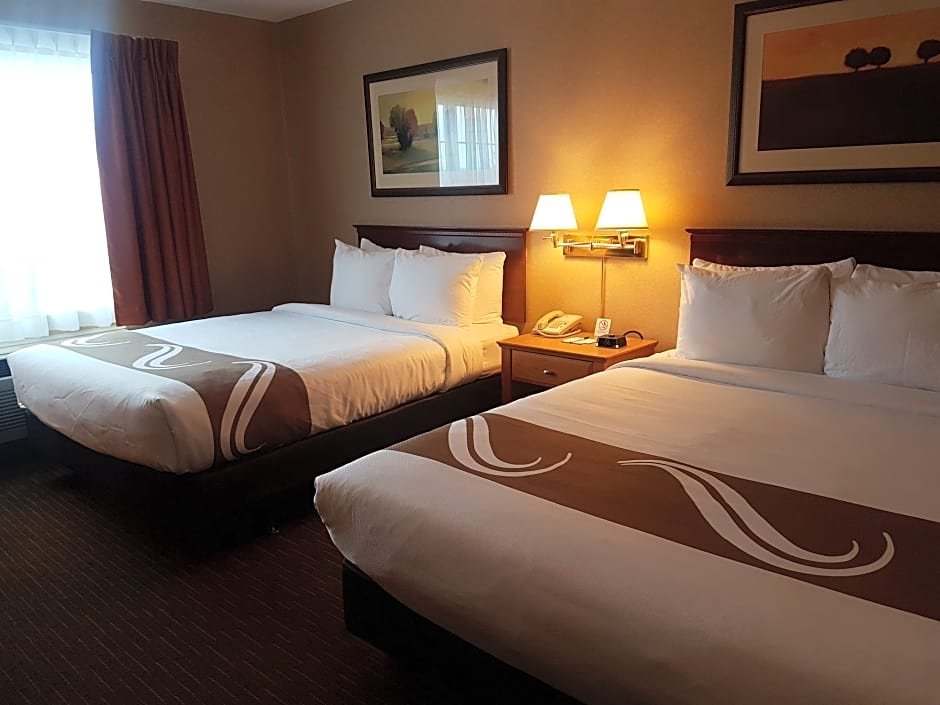Фото Quality Inn & Suites Charlottetown