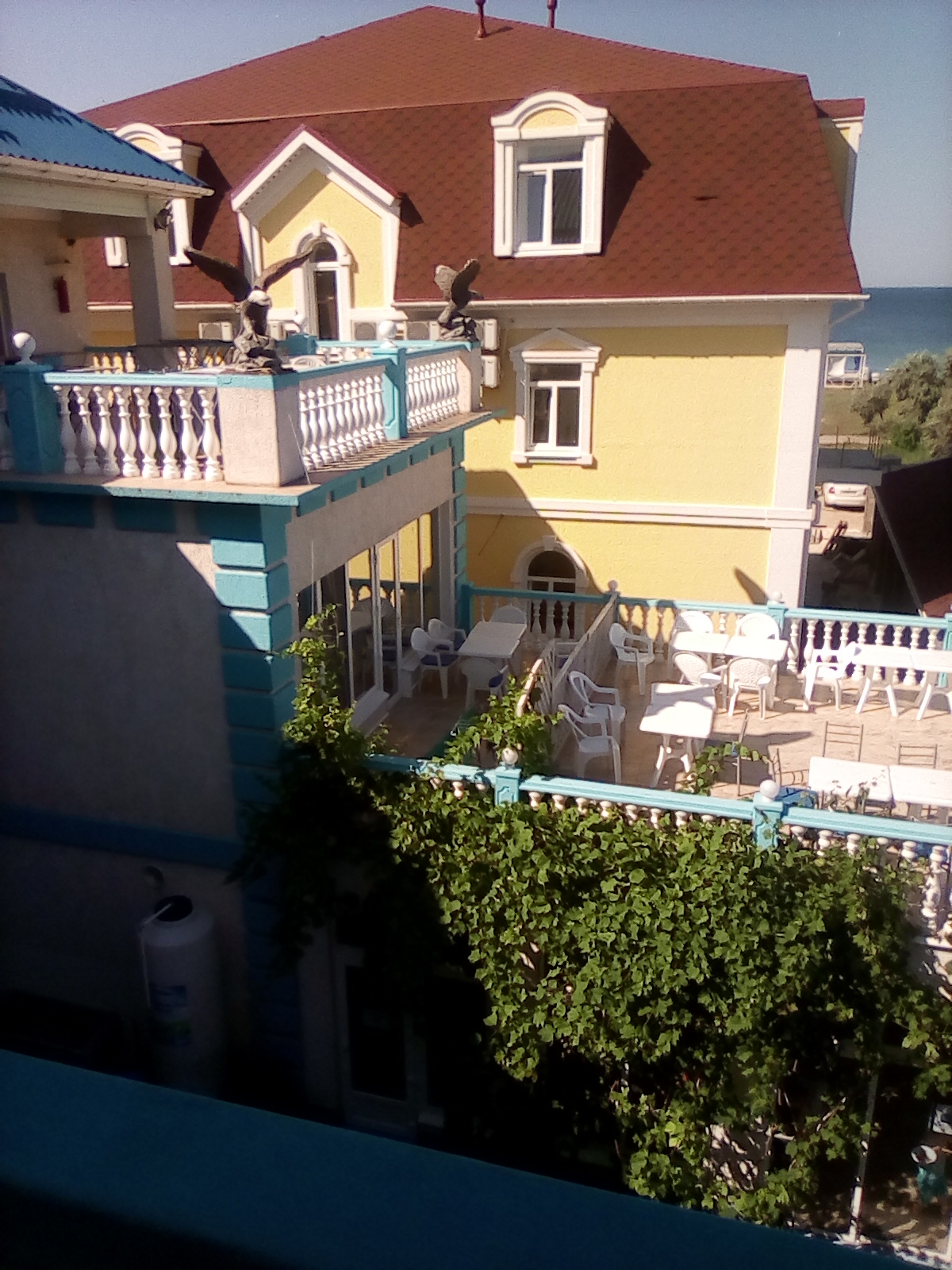 Фото Ультрамарин