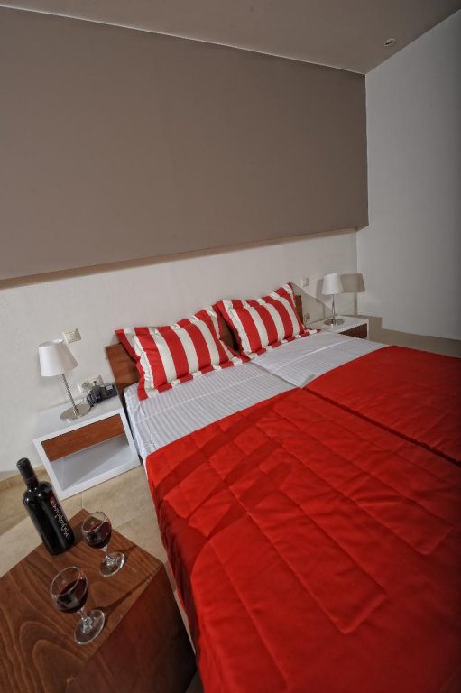 Фото Royal Heights Resort Villas & SPA