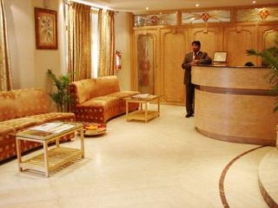 Фото Cross Roads Inn