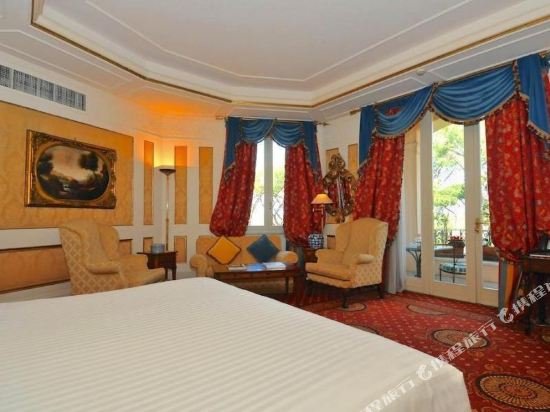 Фото Hotel Splendide Royal