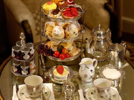 Фото The Egerton House Hotel