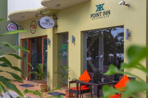 Гостиница Point Inn в Мале