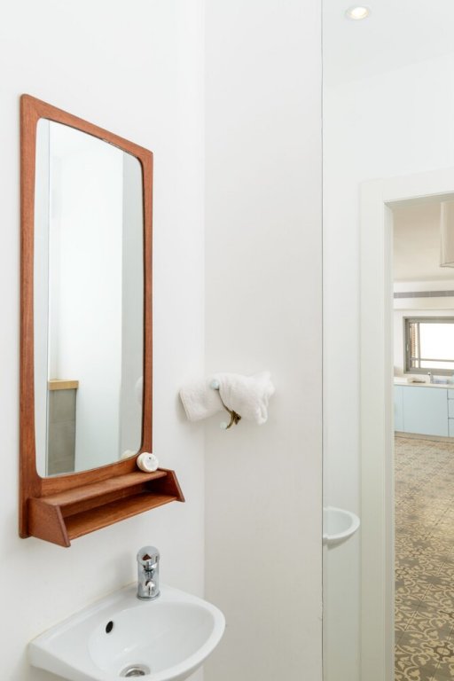 Фото Апартаменты Terrace & View on Dallal Square by FeelHome