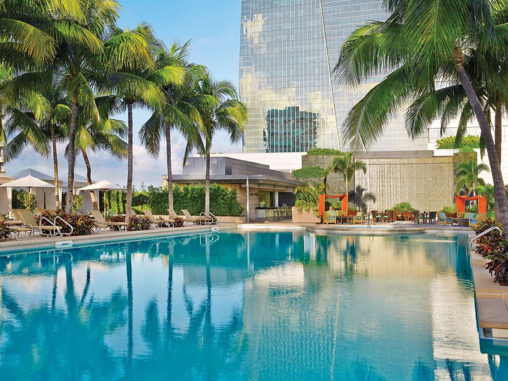 Фото Four Seasons Hotel Miami