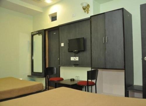 Фото Oyo 2222 Hotel Bhumi