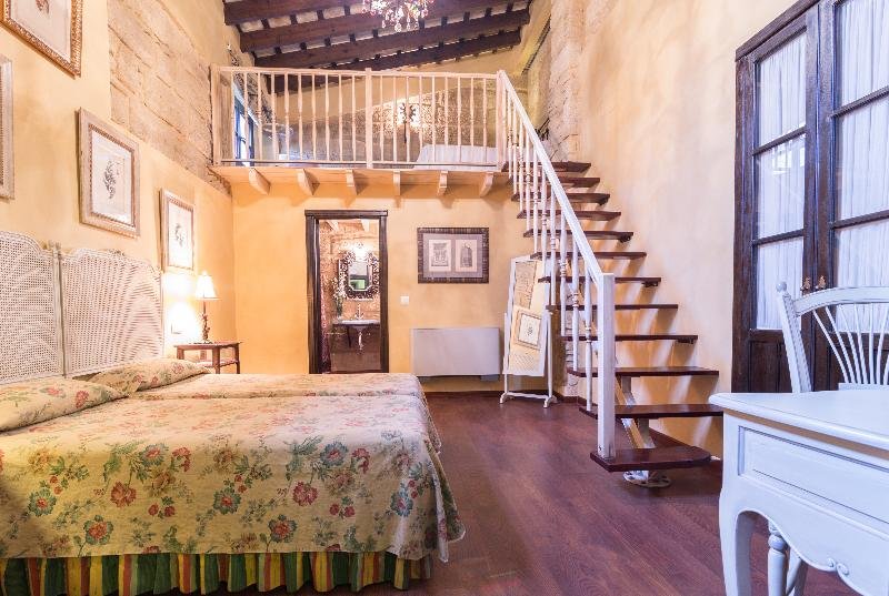 Фото La Casona de Calderón Gastronomic & Boutique Hotel