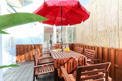 Rato Design With Terrace by Homing