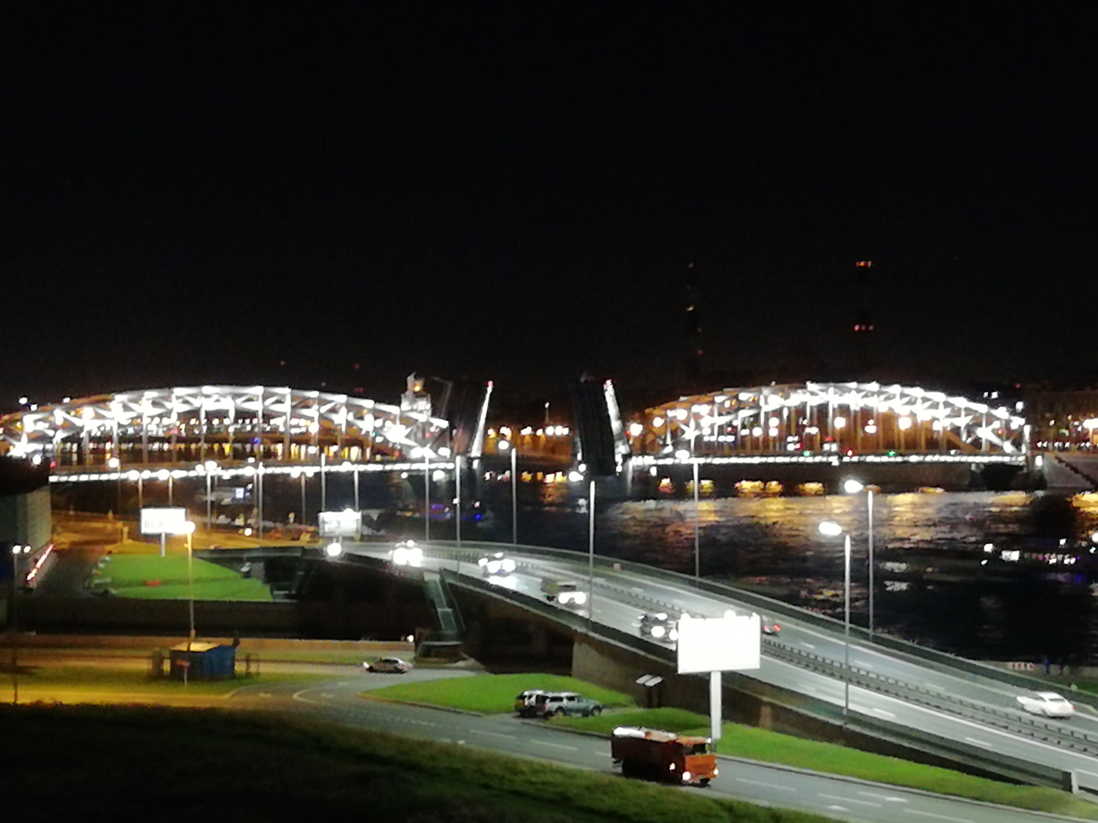 Фото Охтинская