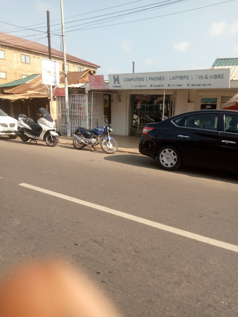 Computer accessories Hamdanet, Accra, photo