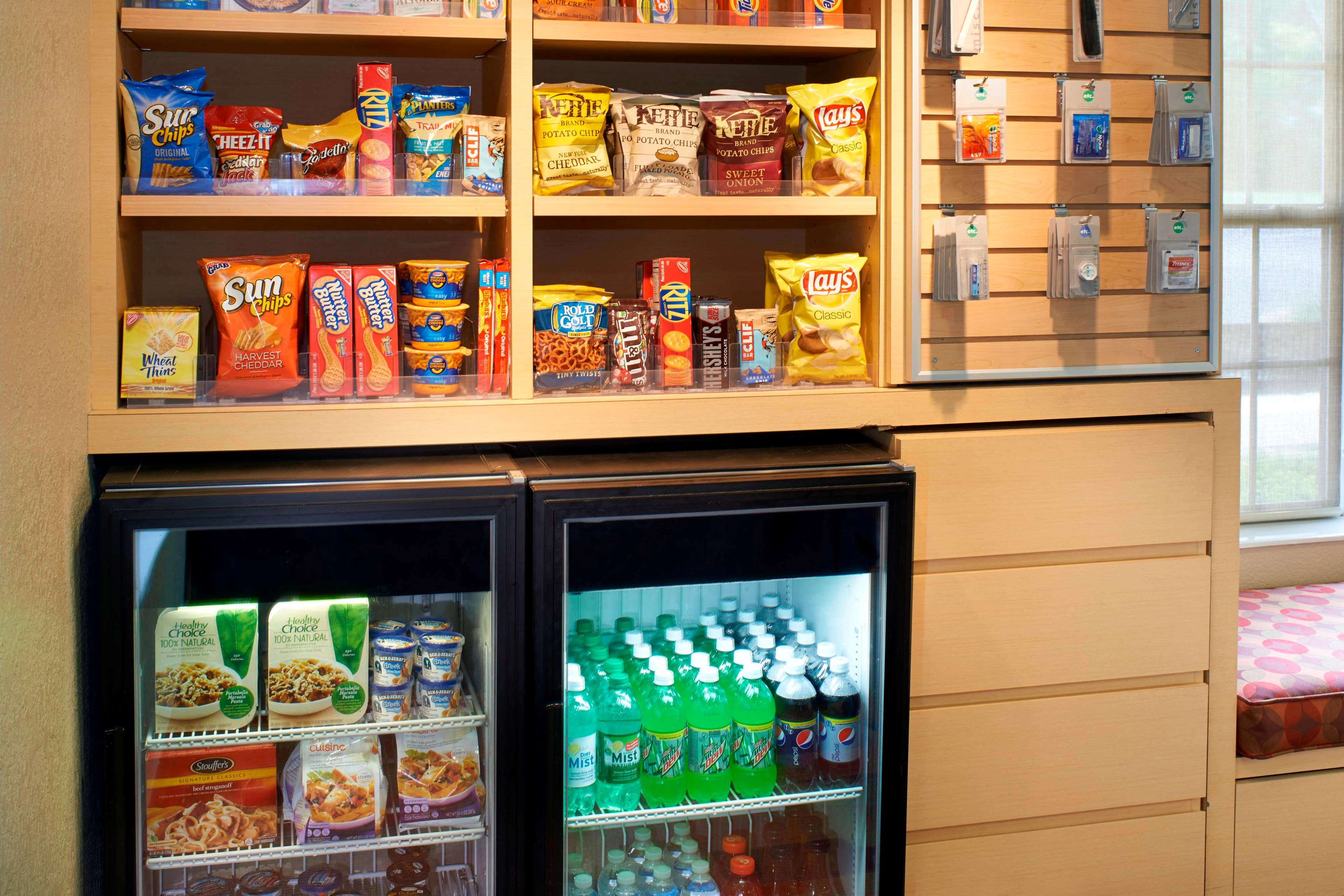 Фото Sonesta Select Detroit Novi