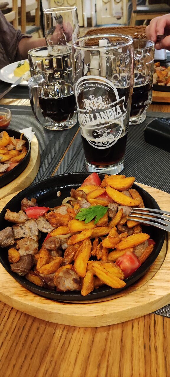 Еда в кафе Луиджи