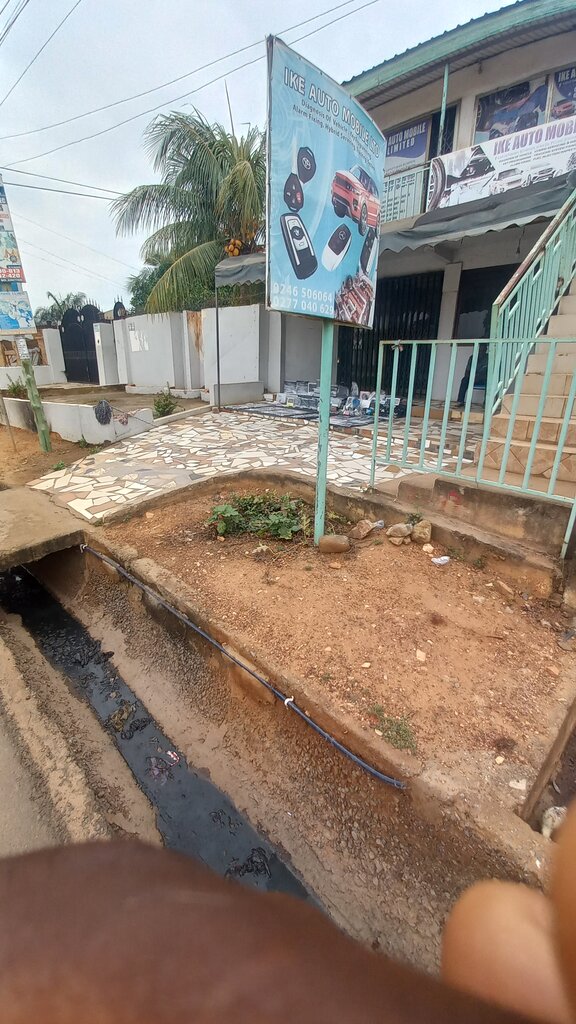 Car alarm Ike Auto Mobile Ltd, Accra, photo