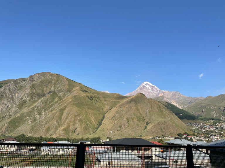 Фото Hotel Misty Mountain