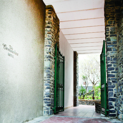 Фото The Commodore