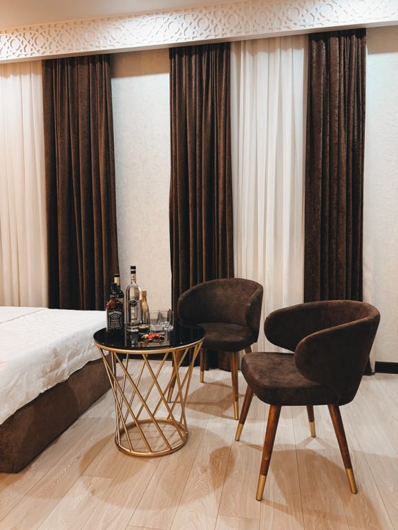 Фото Paradise Plaza Luxury Hotel