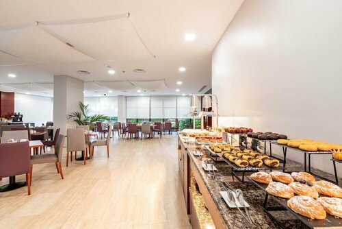 Гостиница Eurostars Ciudad de la Coruña в Ла-Корунье