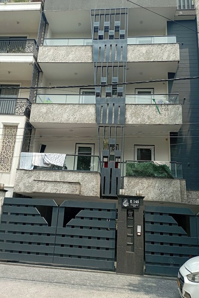 Фото Mintstar Apartment And Suites, East Of Kailash