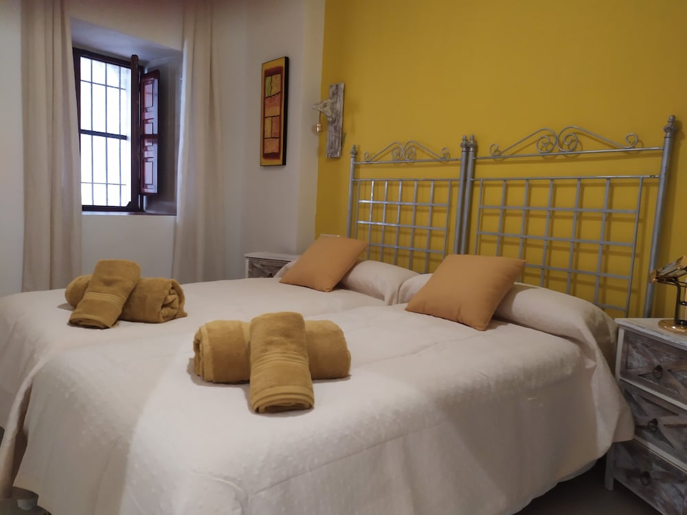 Фото Lujoso Apartamento EN la Juderia