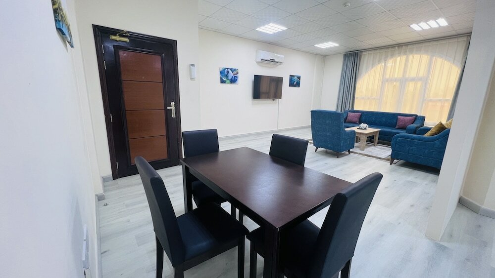 Фото Evane Hotel Suets