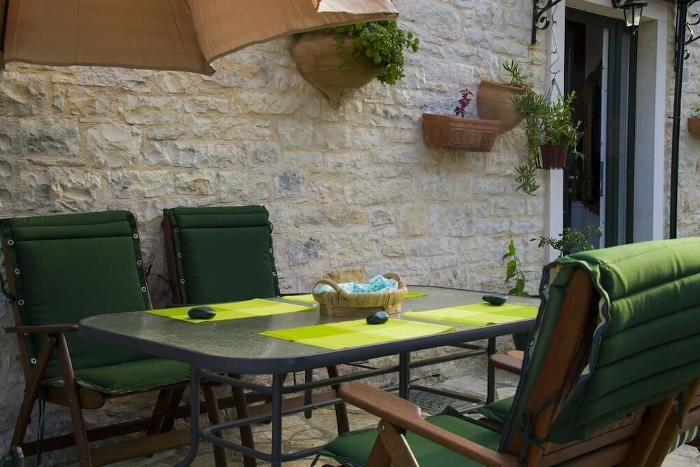 Фото Su La Strata house by CorfuEscapes