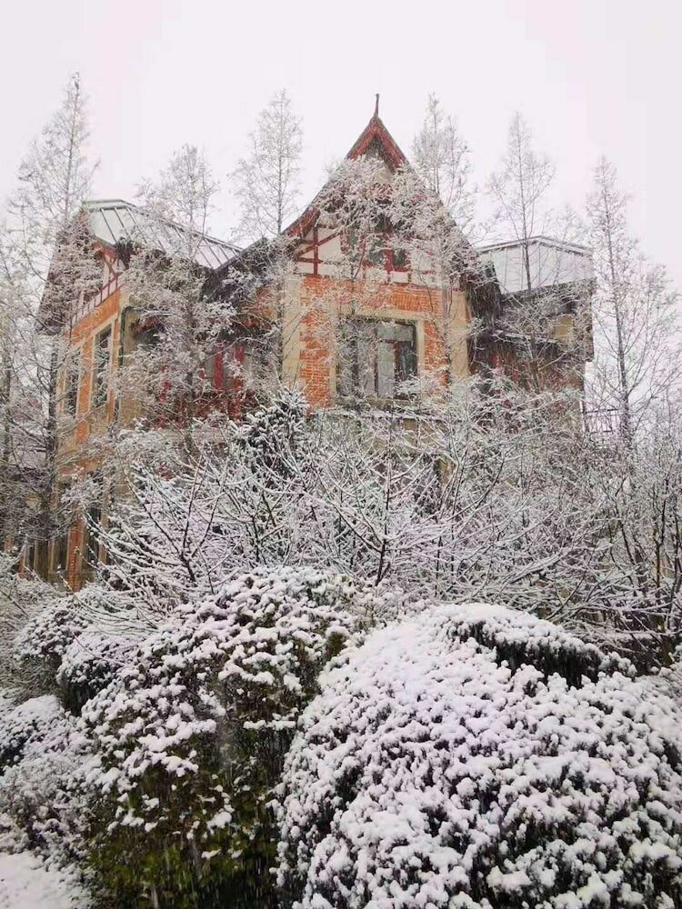 Фото Railway 1896 Garden Hotel