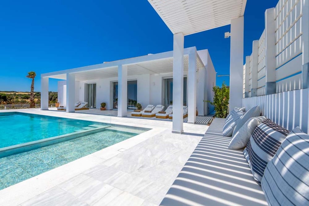 Фото Seashore Villa