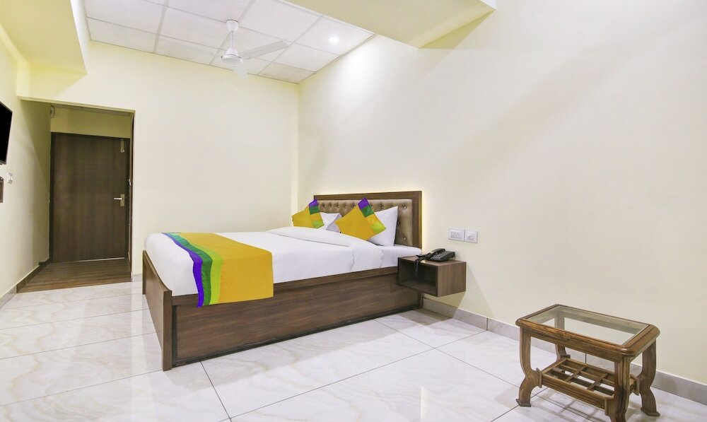 Фото Itsy by Treebo - Oasis Inn