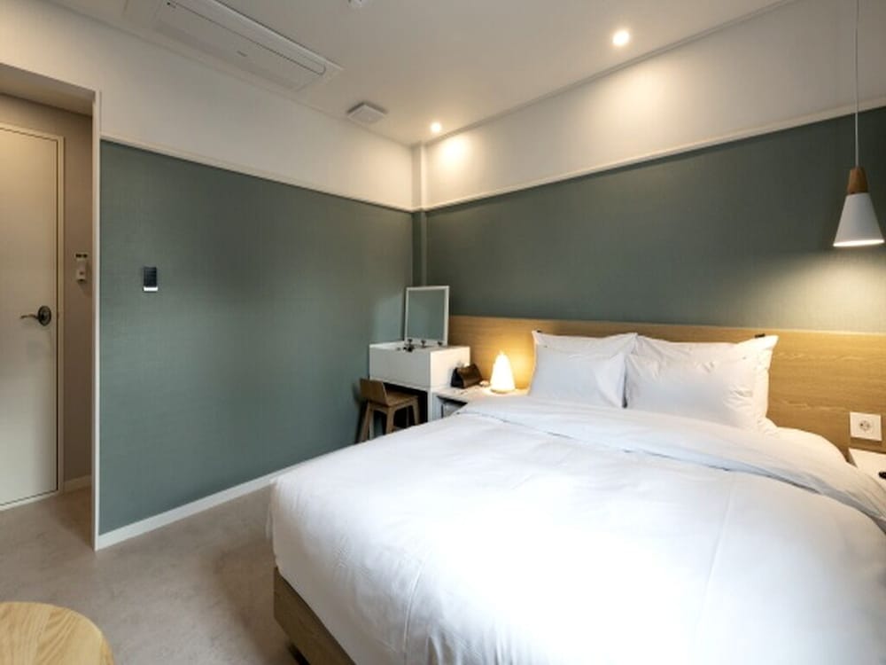 Фото Hotel Yaja Gwangalli