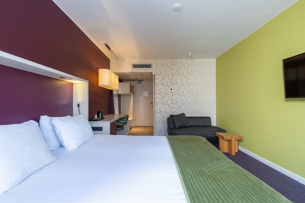 Фото Rotterdam Airport Hotel, Bw Signature Collection