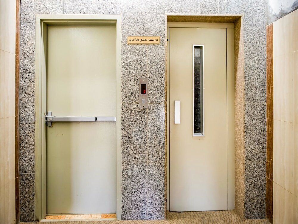 Фото Oyo 525 Rose Plaza1