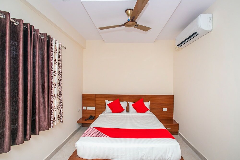Фото Oyo 18836 Orchid Suites