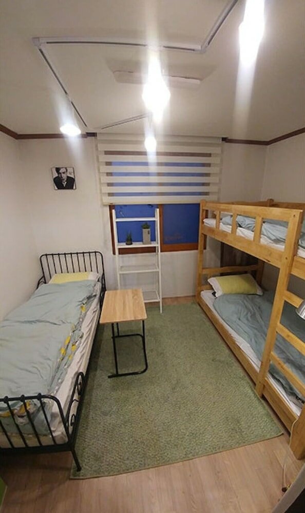 Фото Daejeon Dalbit Stay Guest House