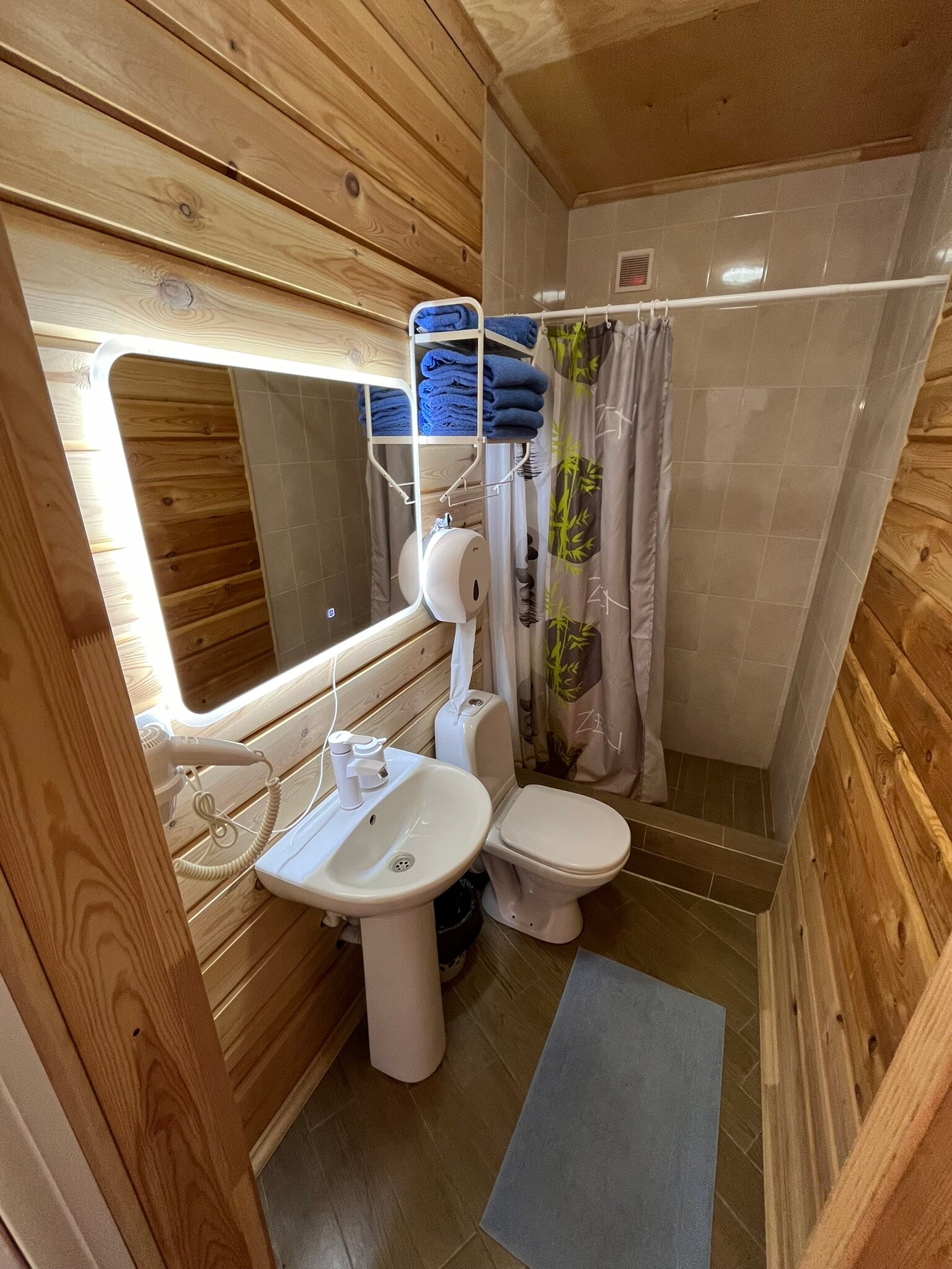 Фото Домик на Октябрьской