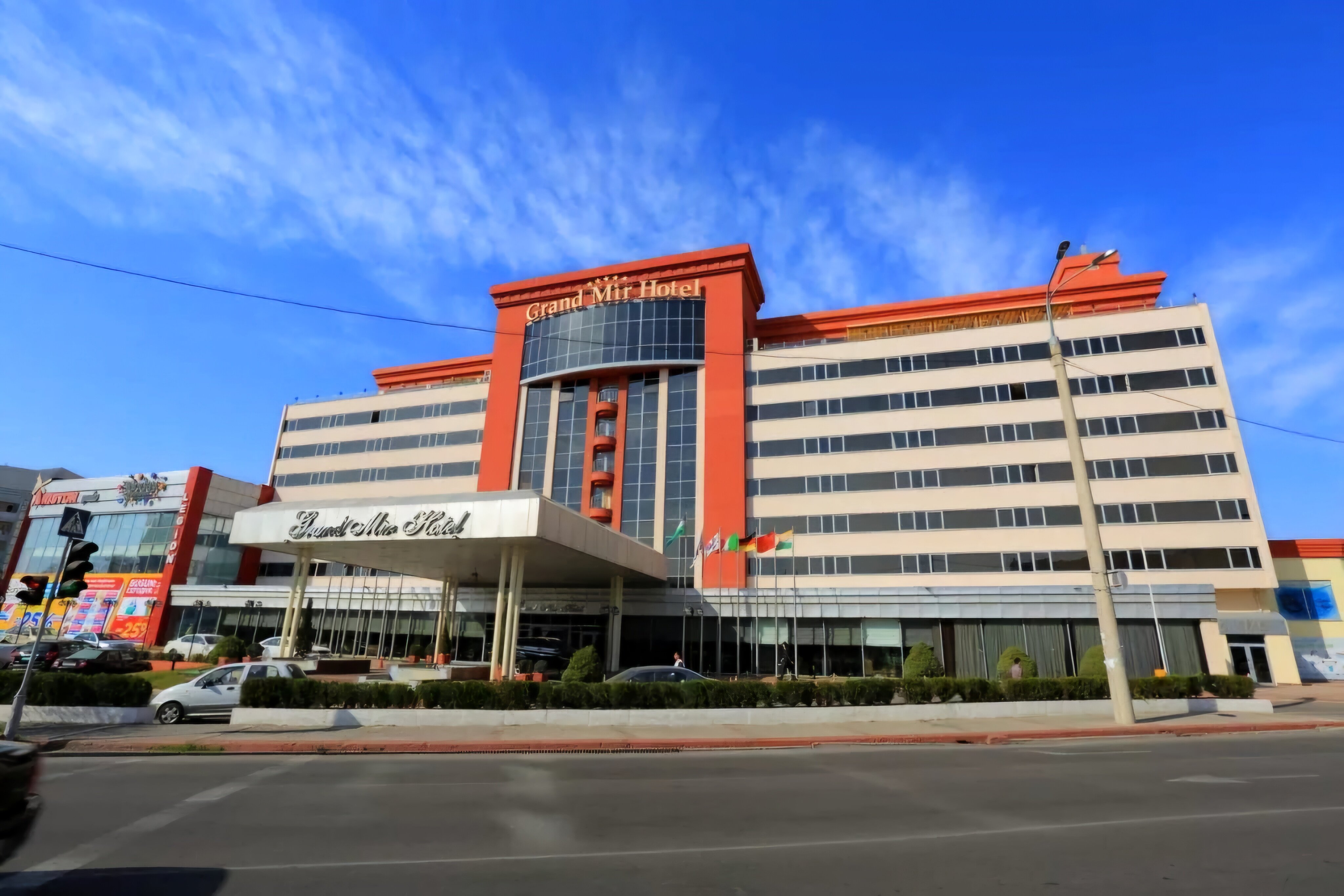Фото Grand Mir Hotel