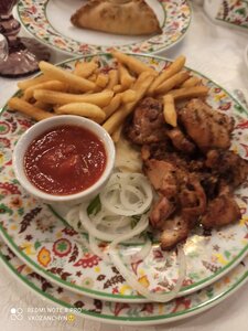 National Complex Tugan Avylym (Tufana Minnullina Street, 14/56), restaurant